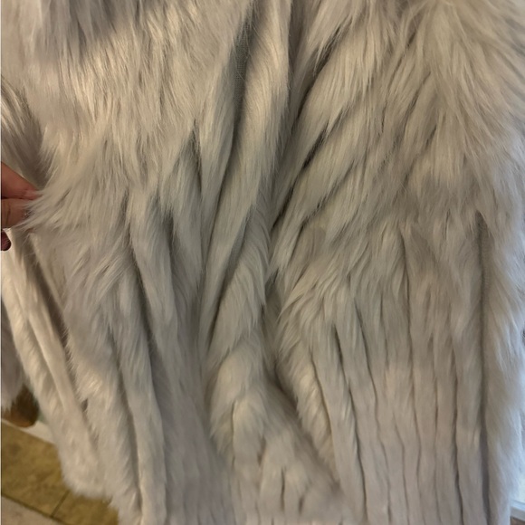 Faux Fur Coat Express Size XL - Picture 3 of 3